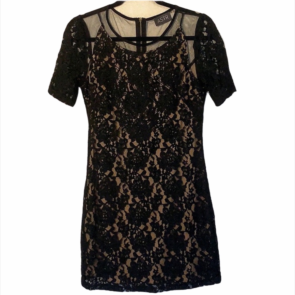 ASTR Lace mini dress illusion neck size Medium
